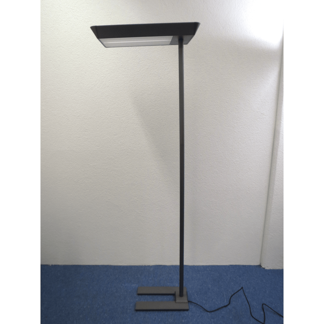 Indirekt Leuchten von Hansa LED