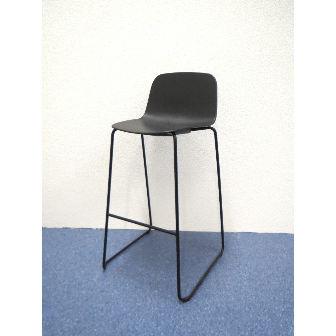 Barhocker Maarten – Schwarz, Metall & Kunststoff, stapelbar, Sehr guter Zustand