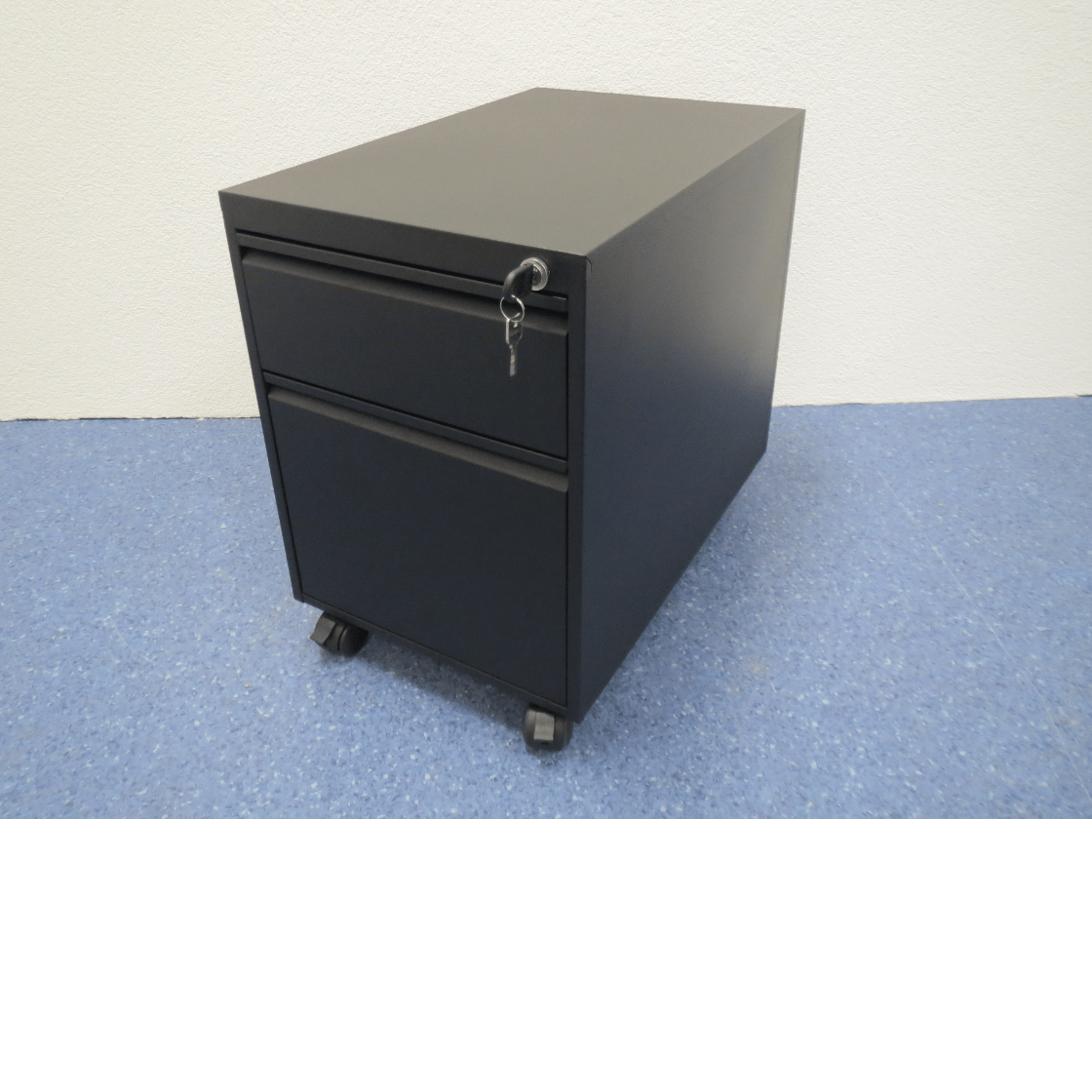 Unterstellkorpusse schwarz 64