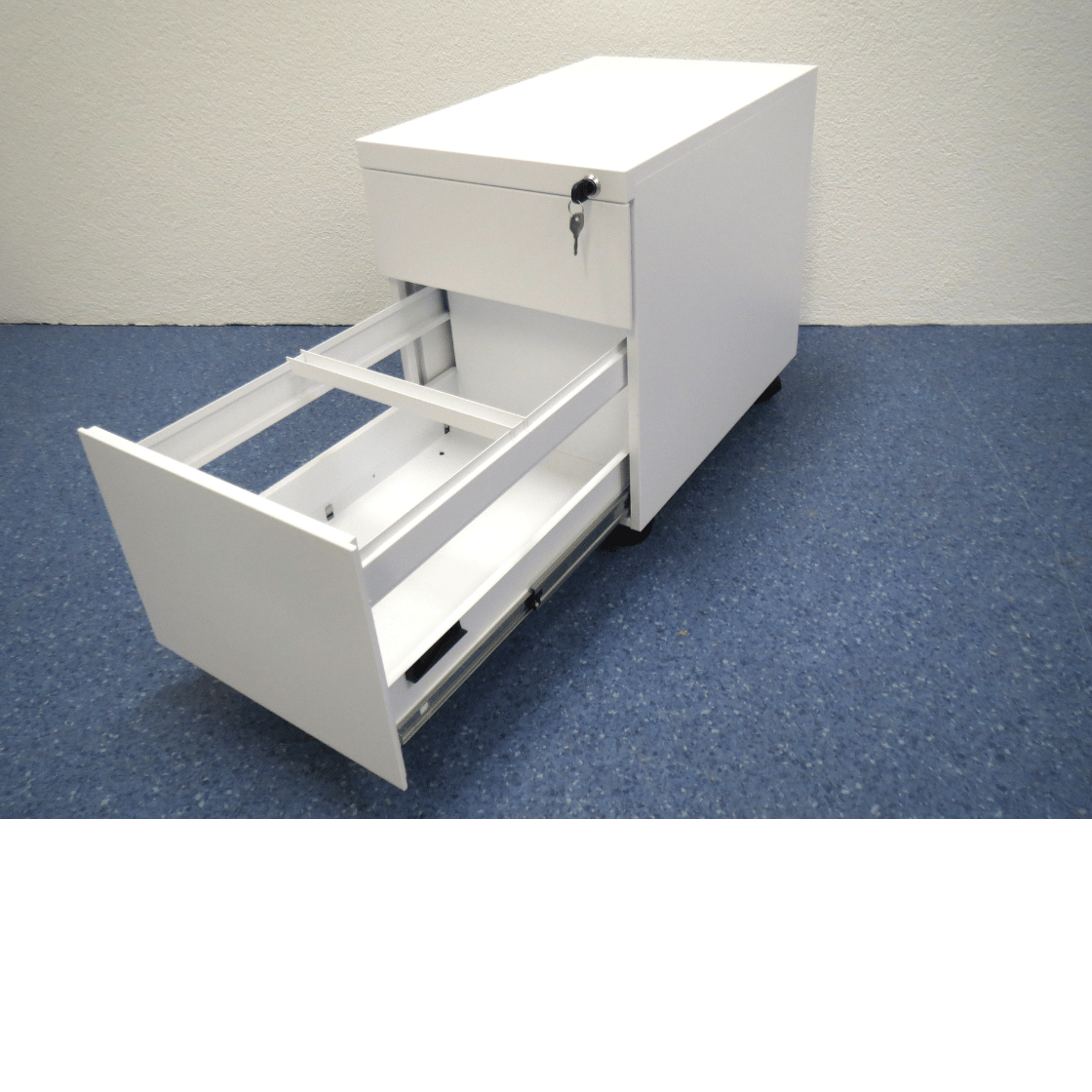 Unterstellkorpus weiss 64