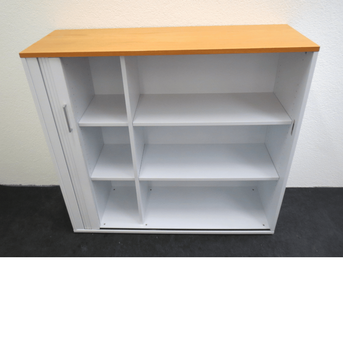 Rollladenschrank von Ergodata 120 cm 3 OH weiss Eiche natur mit Schaden Rollladen