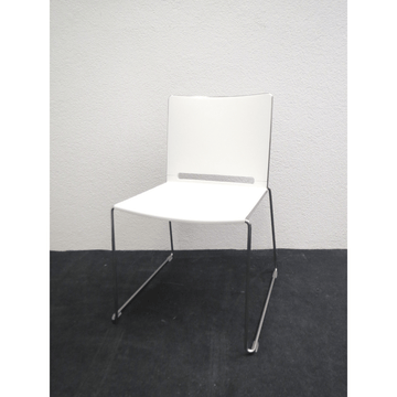 Filo Kunststoffstuhl weiss neu aus Liquidation