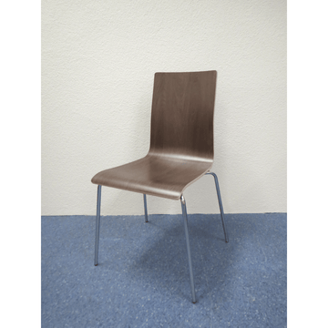 Nowy Styl Holzschalenstuhl Cafe VII – Laminat Eiche Dunkel, Gestell verchromt, Stapelbar, Neu