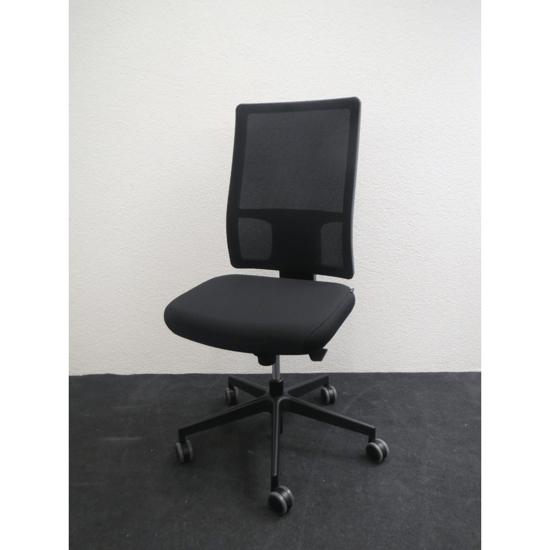 Rexsitt Bürodrehstuhl Mesh – Ergonomischer Drehstuhl mit Netzrücken & Schiebesitz | Schwarz